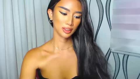 Snapshot of lanadel_hilton chatting on 01/06/25, 11:31 Lana online show from 01/06/25, 11:31