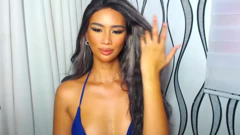 Snapshot of lanadel_hilton chatting on 01/08/25, 07:55 Lana online show from 01/08/25, 07:55