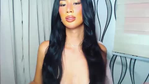 Snapshot of lanadel_hilton chatting on 01/21/25, 11:24 Lana online show from 01/21/25, 11:24