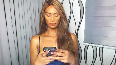 Snapshot of lanadel_hilton chatting on 02/04/25, 01:56 Lana online show from 02/04/25, 01:56