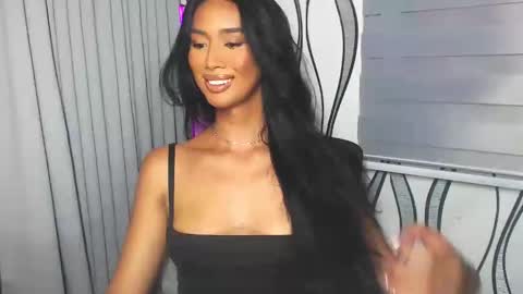 Snapshot of lanadel_hilton chatting on 02/11/25, 02:24 Lana online show from 02/11/25, 02:24