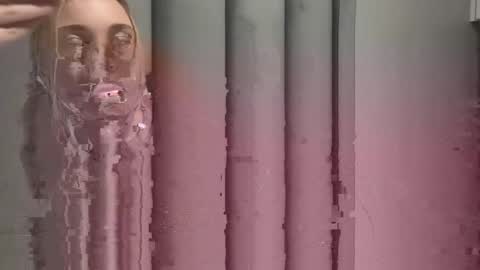 lanademira online show from 02/05/26, 08:35