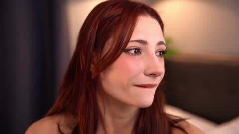 Lauretta online show from 01/24/25, 04:28