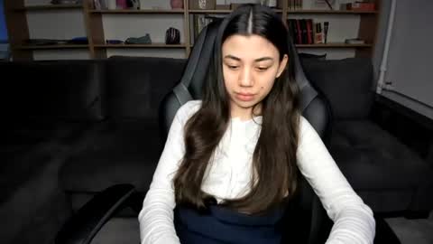 Lana online show from 07/09/26, 07:29