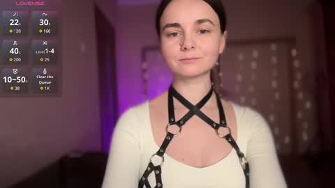 Lana online show from 11/07/25, 10:10