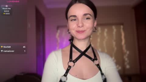 Lana online show from 11/09/25, 11:58