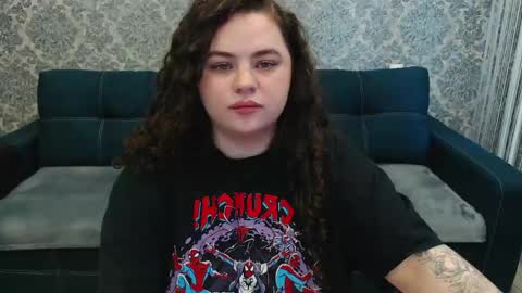 LanaRoub online show from 05/18/26, 04:07