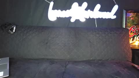 Snapshot of lancehardwood222 chatting on 12/11/24, 01:26 LANCE online show from 12/11/24, 01:26