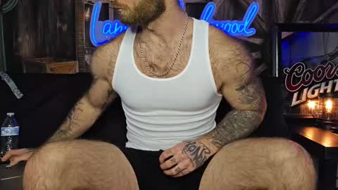 Snapshot of lancehardwood222 chatting on 03/10/25, 12:29 LANCE online show from 03/10/25, 12:29