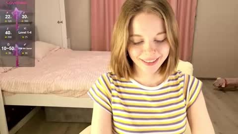 Snapshot of land_of_sweets chatting on 09/18/25, 04:09 land_of_sweets online show from 09/18/25, 04:09