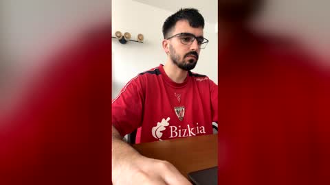 lander920612 online show from 02/25/26, 10:03