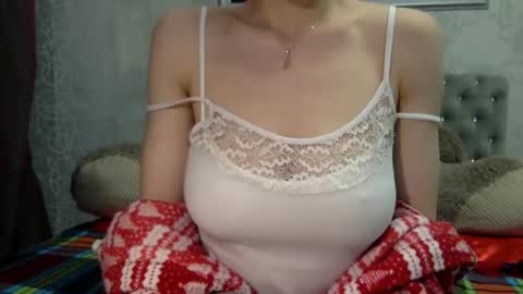 langoria online show from 02/09/26, 12:25