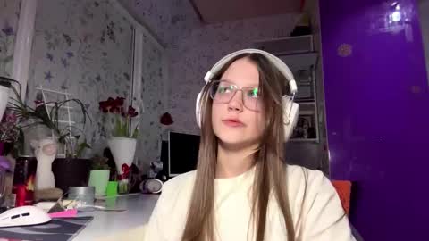 Eva online show from 03/12/26, 06:14