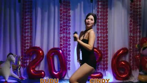 lankwaifong_cindy online show from 02/14/26, 08:33