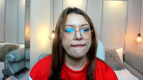 Snapshot of lanna18_ chatting on 12/26/24, 11:54 Lanna online show from 12/26/24, 11:54