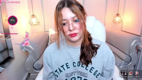 Snapshot of lanna18_ chatting on 12/29/24, 03:13 Lanna online show from 12/29/24, 03:13