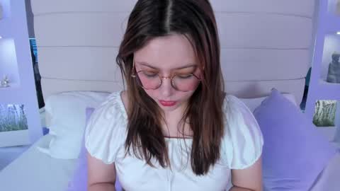 Snapshot of lanna18_ chatting on 01/28/25, 11:28 Lanna online show from 01/28/25, 11:28