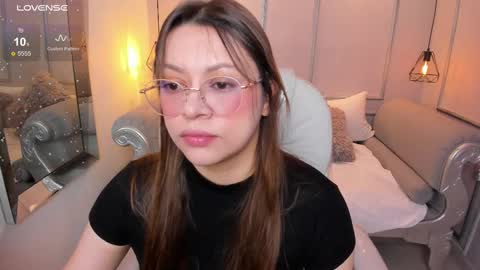 Snapshot of lanna18_ chatting on 09/11/25, 11:43 Lanna online show from 09/11/25, 11:43