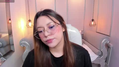 Snapshot of lanna18_ chatting on 10/01/25, 11:49 Lanna online show from 10/01/25, 11:49