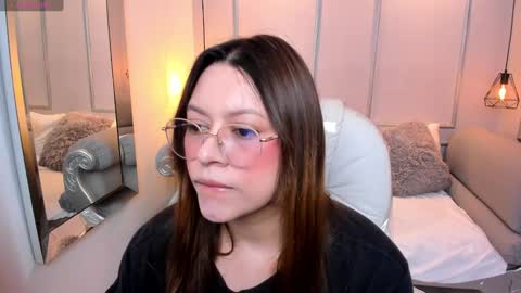 Snapshot of lanna18_ chatting on 10/06/25, 11:51 Lanna online show from 10/06/25, 11:51