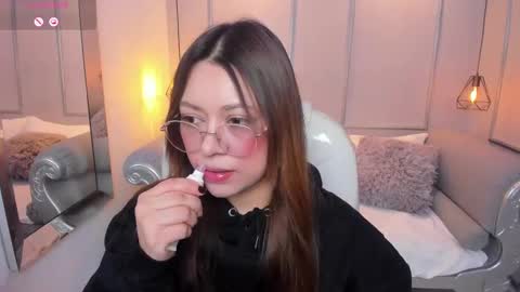 Snapshot of lanna18_ chatting on 10/08/25, 11:41 Lanna online show from 10/08/25, 11:41