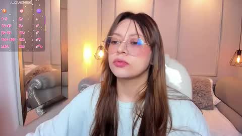 Snapshot of lanna18_ chatting on 10/17/25, 11:57 Lanna online show from 10/17/25, 11:57