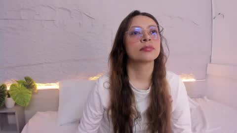 Lanna online show from 03/20/26, 11:48