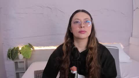 Lanna online show from 03/24/26, 11:37