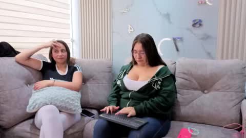 Snapshot of lanna_as chatting on 05/04/26, 03:19 lanna_as online show from 05/04/26, 03:19