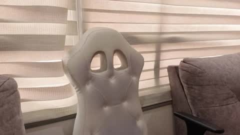 Snapshot of lanna_as chatting on 05/11/26, 02:23 lanna_as online show from 05/11/26, 02:23