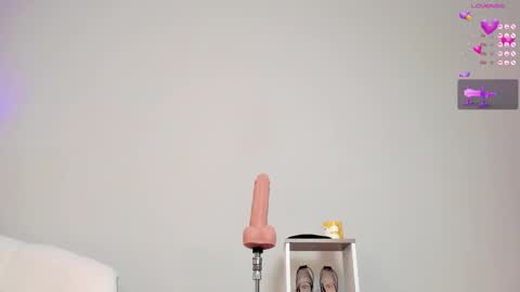 Lanna miley Russo  online show from 10/08/25, 12:03