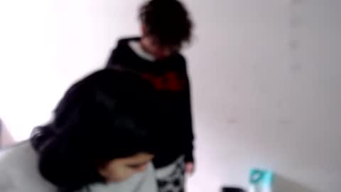 Snapshot of lannie_gonzales chatting on 12/17/24, 06:53 LANNIE online show from 12/17/24, 06:53