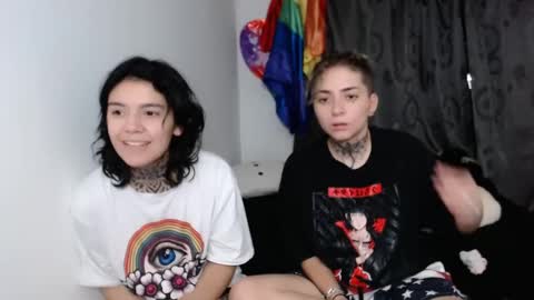 Snapshot of lannie_gonzales chatting on 12/29/24, 12:52 LANNIE online show from 12/29/24, 12:52