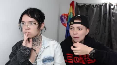 Snapshot of lannie_gonzales chatting on 12/31/24, 02:40 LANNIE online show from 12/31/24, 02:40