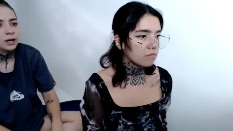 Snapshot of lannie_gonzales chatting on 02/26/25, 09:37 LANNIE online show from 02/26/25, 09:37