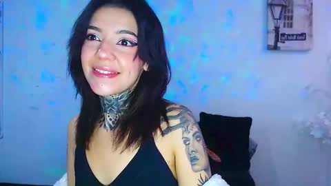 Snapshot of lannie_gonzales chatting on 09/10/25, 03:56 LANNIE online show from 09/10/25, 03:56