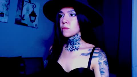 LANNIE   online show from 02/09/26, 02:10