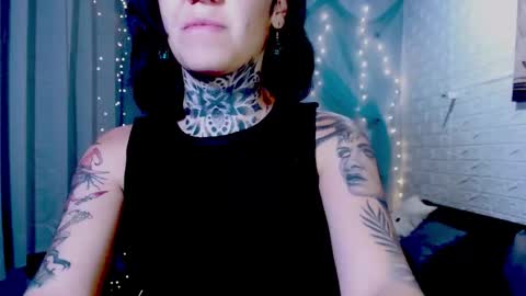 LANNIE   online show from 03/26/26, 11:10