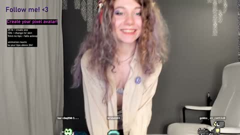 Snapshot of lanshan_classy chatting on 12/30/24, 12:43 lanshan_classy online show from 12/30/24, 12:43