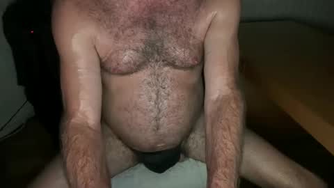 Snapshot of lapleasure chatting on 10/26/25, 05:57 LA Pleasure online show from 10/26/25, 05:57