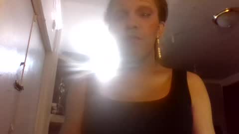 Snapshot of lapuzzycat201923 chatting on 10/28/25, 01:20 Lapuzzycat201923 online show from 10/28/25, 01:20