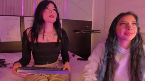 Snapshot of lara_as chatting on 09/09/25, 05:51 lara_as online show from 09/09/25, 05:51