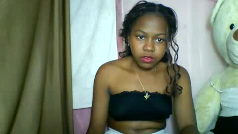 lara_belle online show from 05/11/26, 02:45