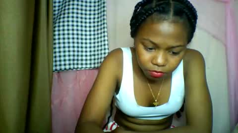 lara_belle online show from 06/03/26, 07:19