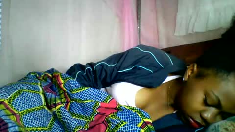 lara_belle online show from 06/14/26, 02:35