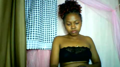 lara_belle online show from 06/16/26, 10:40
