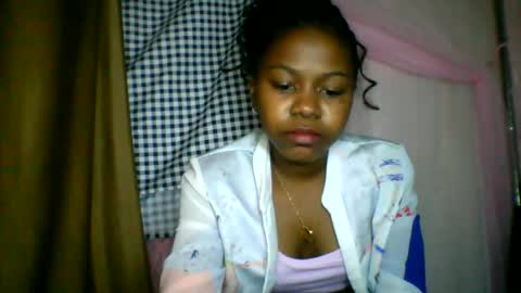 lara_belle online show from 07/06/26, 04:31