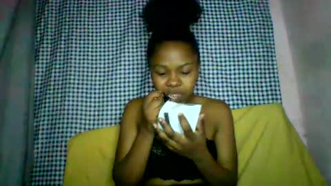 lara_belle online show from 07/19/26, 04:22