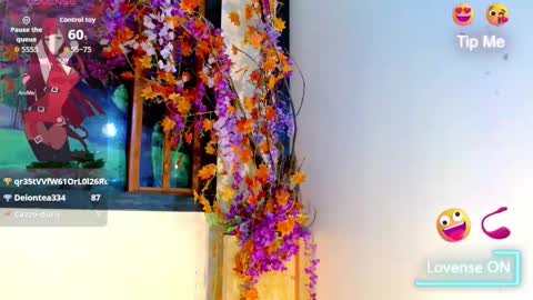 Snapshot of lara_brunette chatting on 11/15/25, 07:21 Lara Brunette online show from 11/15/25, 07:21