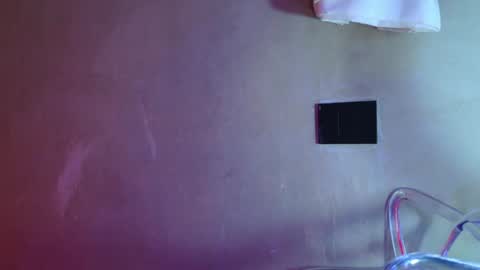 lara_curly online show from 05/26/26, 10:00